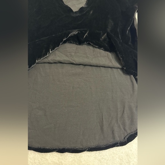 Bella Dahl Black Velvet Short Sleeve Blouse Elegant  Size M - Picture 12 of 14